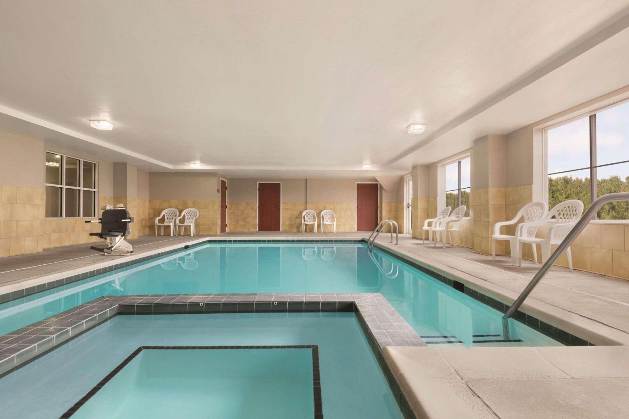 Country Inn & Suites By Radisson, Wytheville, Va 외부 사진