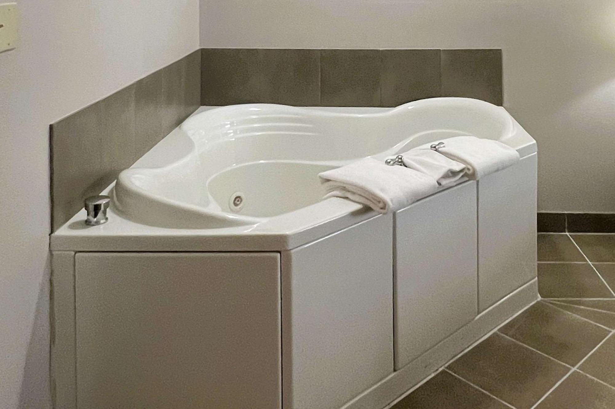Country Inn & Suites By Radisson, Wytheville, Va 외부 사진