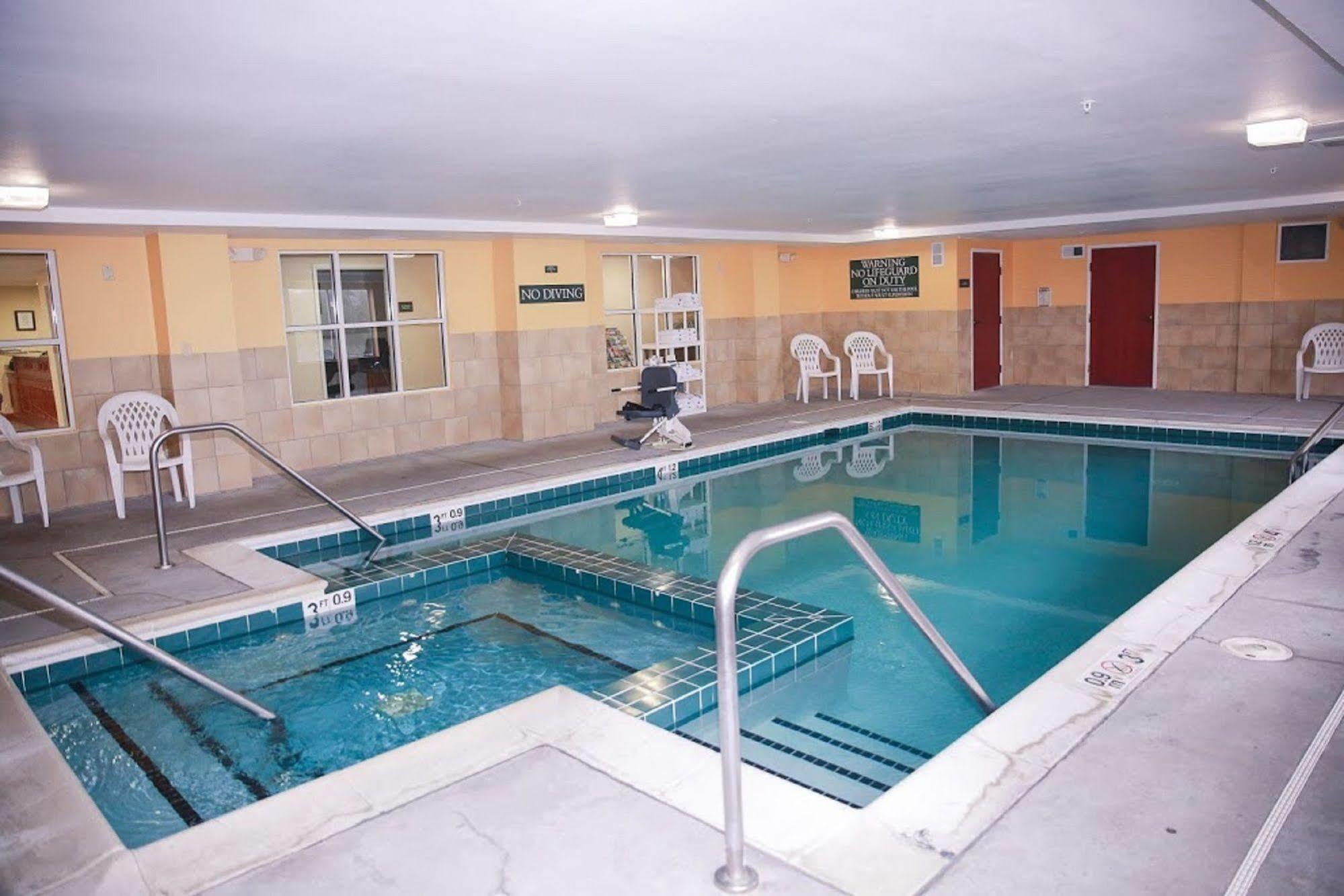 Country Inn & Suites By Radisson, Wytheville, Va 외부 사진